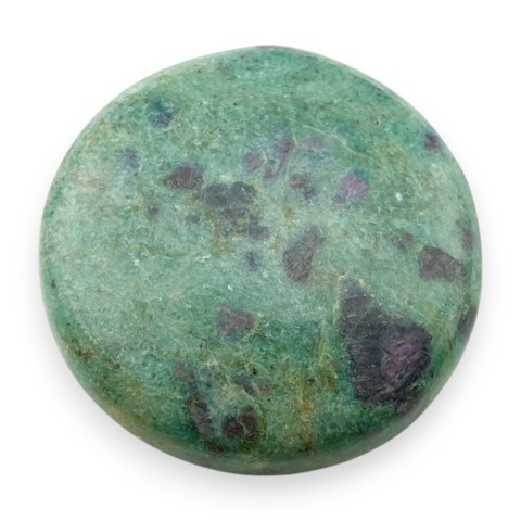 Rubin w fuchsycie kaboszon fi 27 mm nr 80