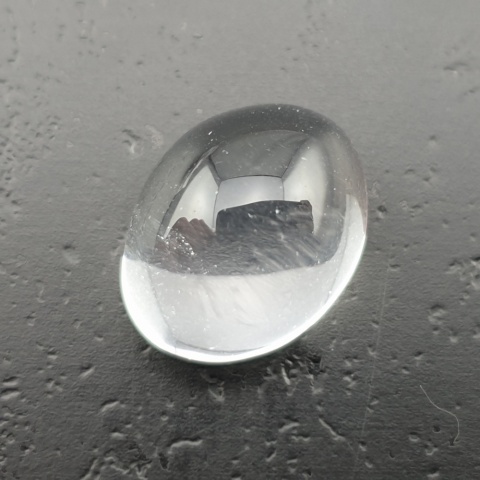 Kryształ górski kaboszon 16x12 mm nr 216