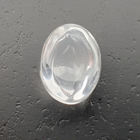 Kryształ górski kaboszon 16x12 mm nr 216