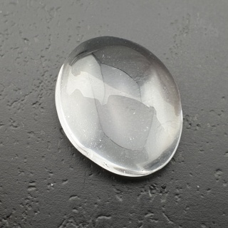 Kryształ górski kaboszon 20x16 mm nr 207