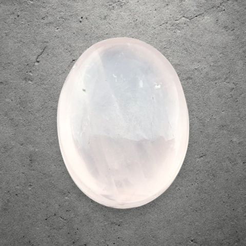 Kwarc różowy kaboszon 21x16 mm nr 224