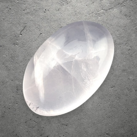 Kwarc różowy kaboszon 24x15 mm nr 263