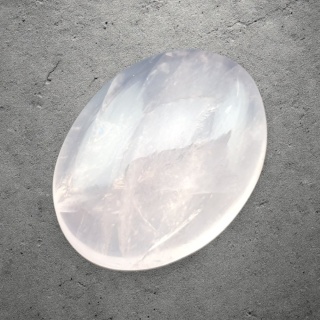 Kwarc różowy kaboszon 24x18 mm nr 201