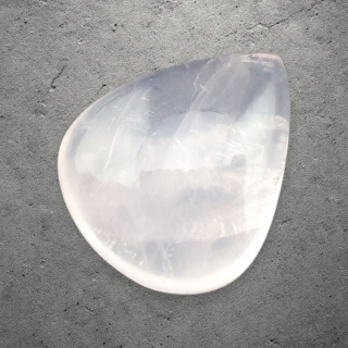 Kwarc różowy kaboszon 24x20 mm nr 290