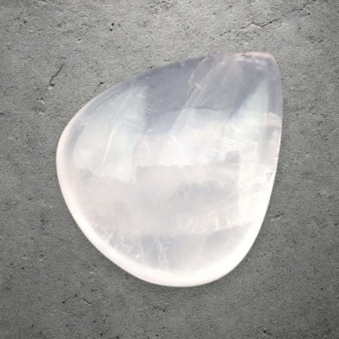 Kwarc różowy kaboszon 24x20 mm nr 290