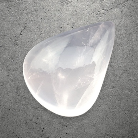 Kwarc różowy kaboszon 25x18 mm nr 244