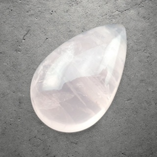 Kwarc różowy kaboszon 26x16 mm nr 204