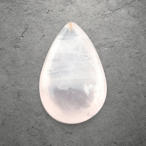 Kwarc różowy kaboszon 26x16 mm nr 204