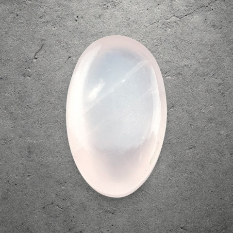 Kwarc różowy kaboszon 26x16 mm nr 212