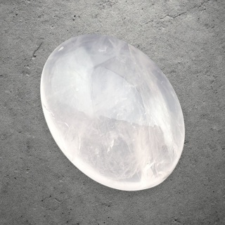 Kwarc różowy kaboszon 26x19 mm nr 277