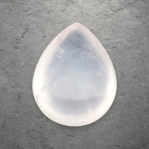 Rose quartz cabochon 26x20 mm no 240