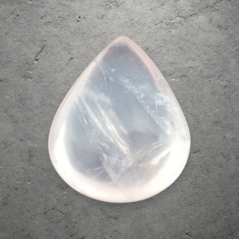 Rose quartz cabochon 26x21 mm no 246