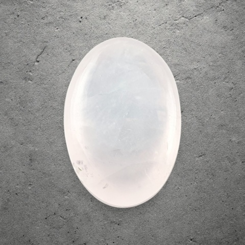Rose quartz cabochon 27x18 mm no 205
