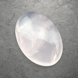 Kwarc różowy kaboszon 27x19 mm nr 202