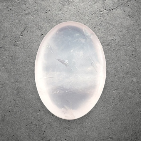 Kwarc różowy kaboszon 27x19 mm nr 202