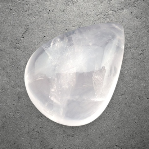 Kwarc różowy kaboszon 27x20 mm nr 270