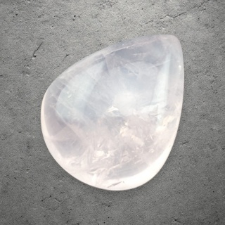 Kwarc różowy kaboszon 27x21 mm nr 195