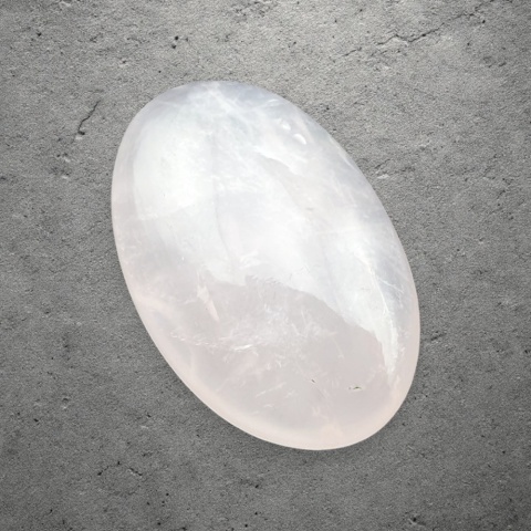 Kwarc różowy kaboszon 28x18 mm nr 266