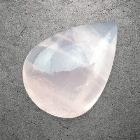 Kwarc różowy kaboszon 28x20 mm nr 210