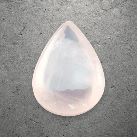 Kwarc różowy kaboszon 28x20 mm nr 210