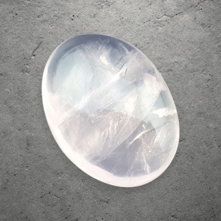 Kwarc różowy kaboszon 28x21 mm nr 221