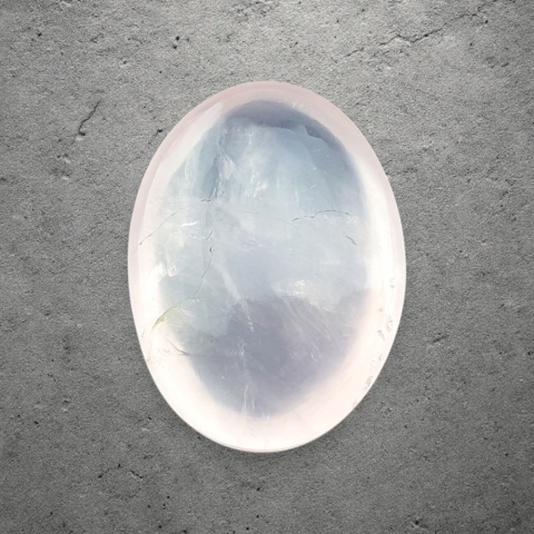 Kwarc różowy kaboszon 28x21 mm nr 221