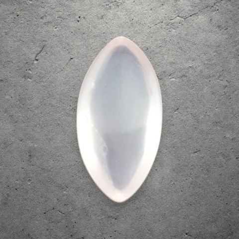 Rose quartz cabochon 29x15 mm no 235