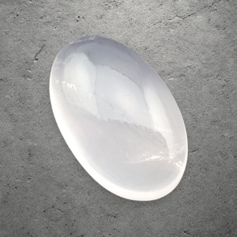 Kwarc różowy kaboszon 29x18 mm nr 239