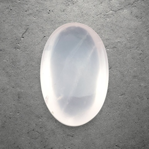 Kwarc różowy kaboszon 29x18 mm nr 239