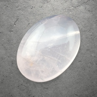 Kwarc różowy kaboszon 29x21 mm nr 191