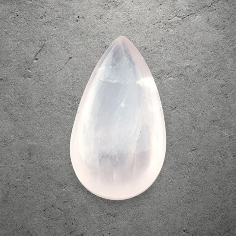 Kwarc różowy kaboszon 30x16 mm nr 217