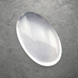 Kwarc różowy kaboszon 30x18 mm nr 256