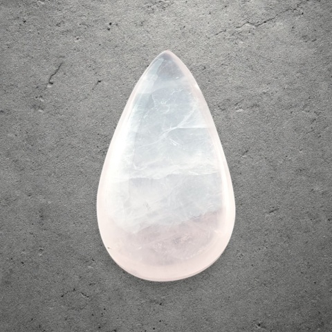 Kwarc różowy kaboszon 31x17 mm nr 183