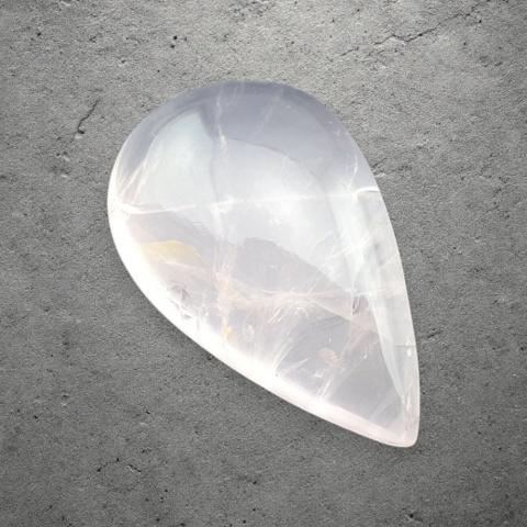 Rose quartz cabochon 31x20 mm no 214