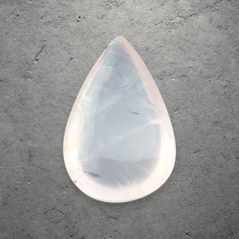 Rose quartz cabochon 31x20 mm no 214