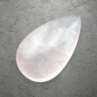 Kwarc różowy kaboszon 32x19 mm nr 189