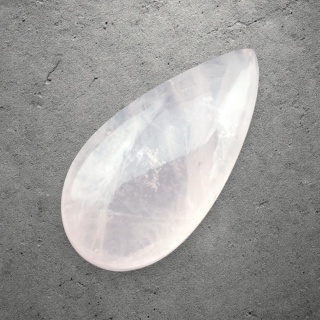 Kwarc różowy kaboszon 33x17 mm nr 197