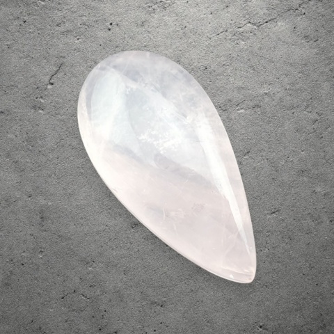 Rose quartz cabochon 33x17 mm no 197