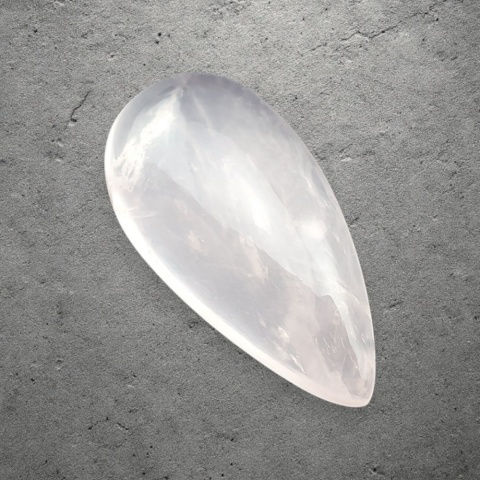 Kwarc różowy kaboszon 33x17 mm nr 241