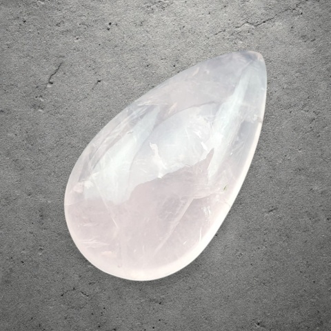 Kwarc różowy kaboszon 33x18 mm nr 181