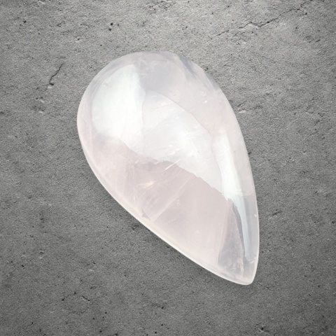 Kwarc różowy kaboszon 33x19 mm nr 187