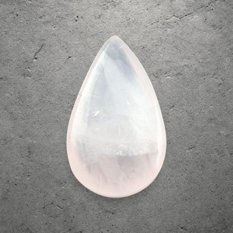 Kwarc różowy kaboszon 33x19 mm nr 187