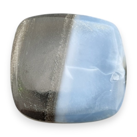 Opal niebieski kaboszon 23x22 mm nr 426