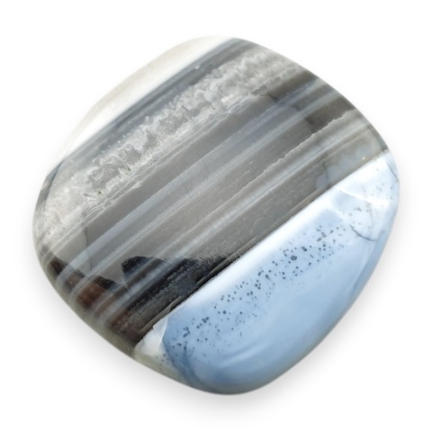 Opal niebieski kaboszon 25x24 mm nr 360