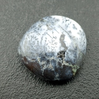 Dentritic agate cabochon 25x24 mm no 142