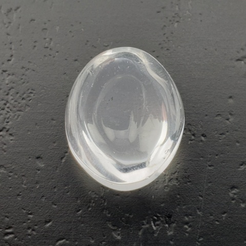 Kryształ górski kaboszon 15x12 mm nr 266