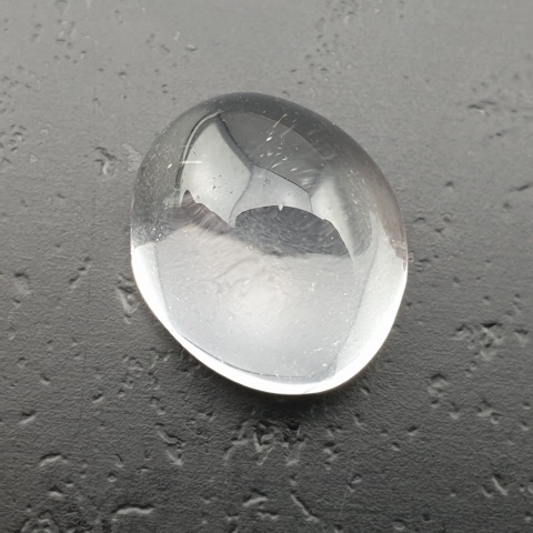 Kryształ górski kaboszon 16x13 mm nr 259