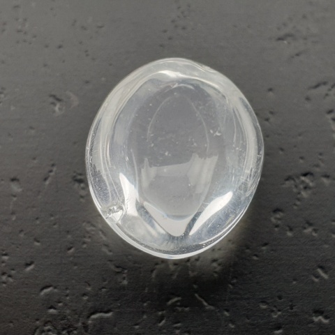 Kryształ górski kaboszon 16x13 mm nr 259