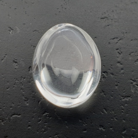 Kryształ górski kaboszon 16x13 mm nr 262