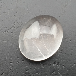 Kryształ górski kaboszon 18x15 mm nr 243